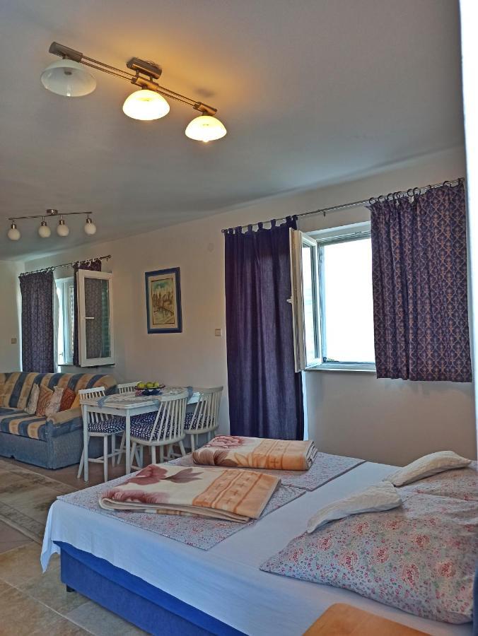 Apartments Vejo 科尔丘拉 外观 照片